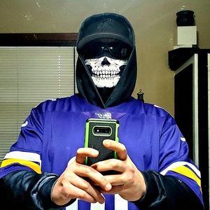 Meet your Posher, Mark